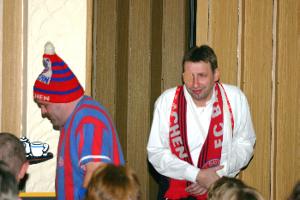 L�dierte Fussballfans