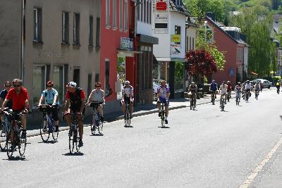 Die Karawane zieht weiter.