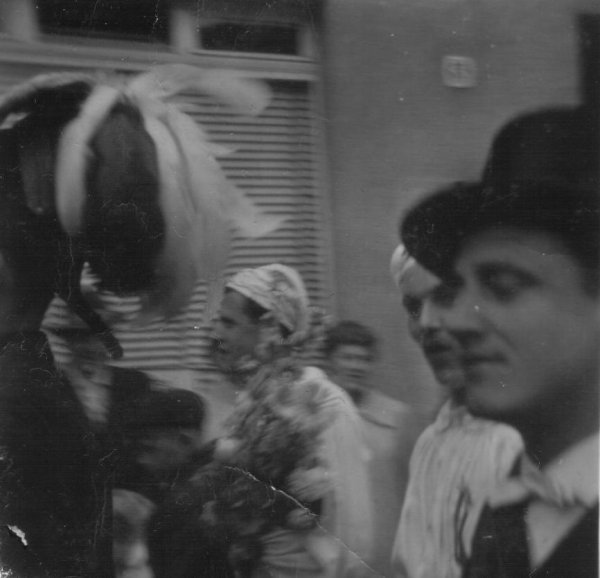 Bild von 1963, nach der Siegehrung: links Walter Scheffels, rechts Hans Spans 